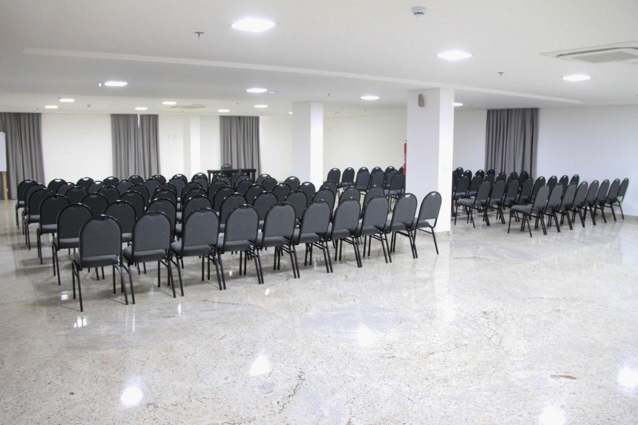 Summit Suites Hotel Cacapava Buitenkant foto