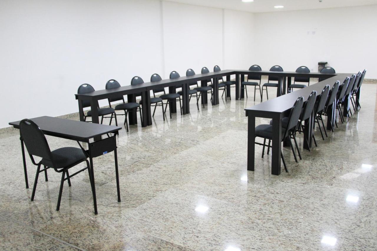 Summit Suites Hotel Cacapava Buitenkant foto