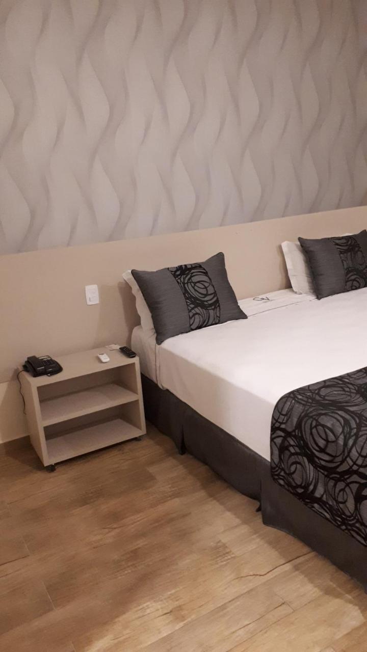 Summit Suites Hotel Cacapava Buitenkant foto
