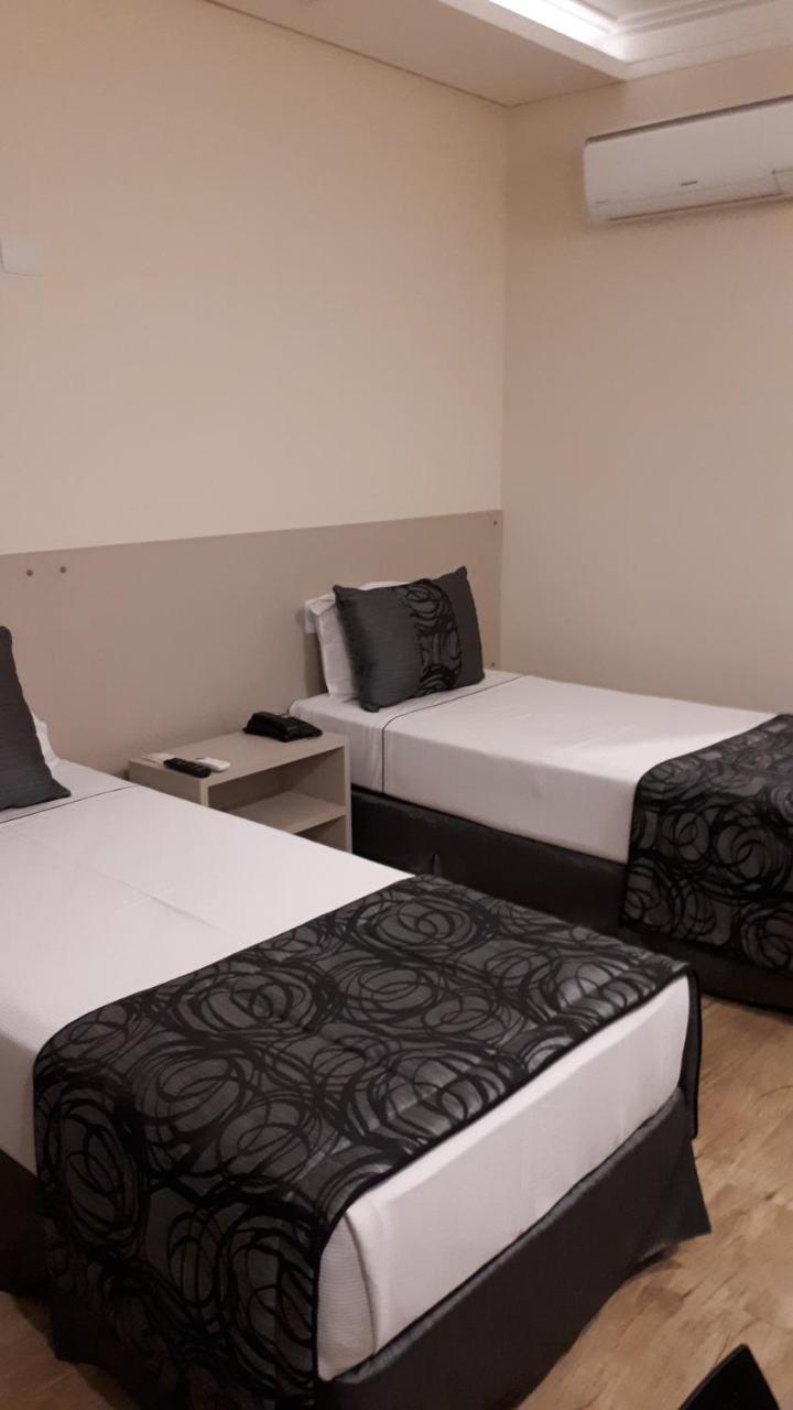 Summit Suites Hotel Cacapava Buitenkant foto