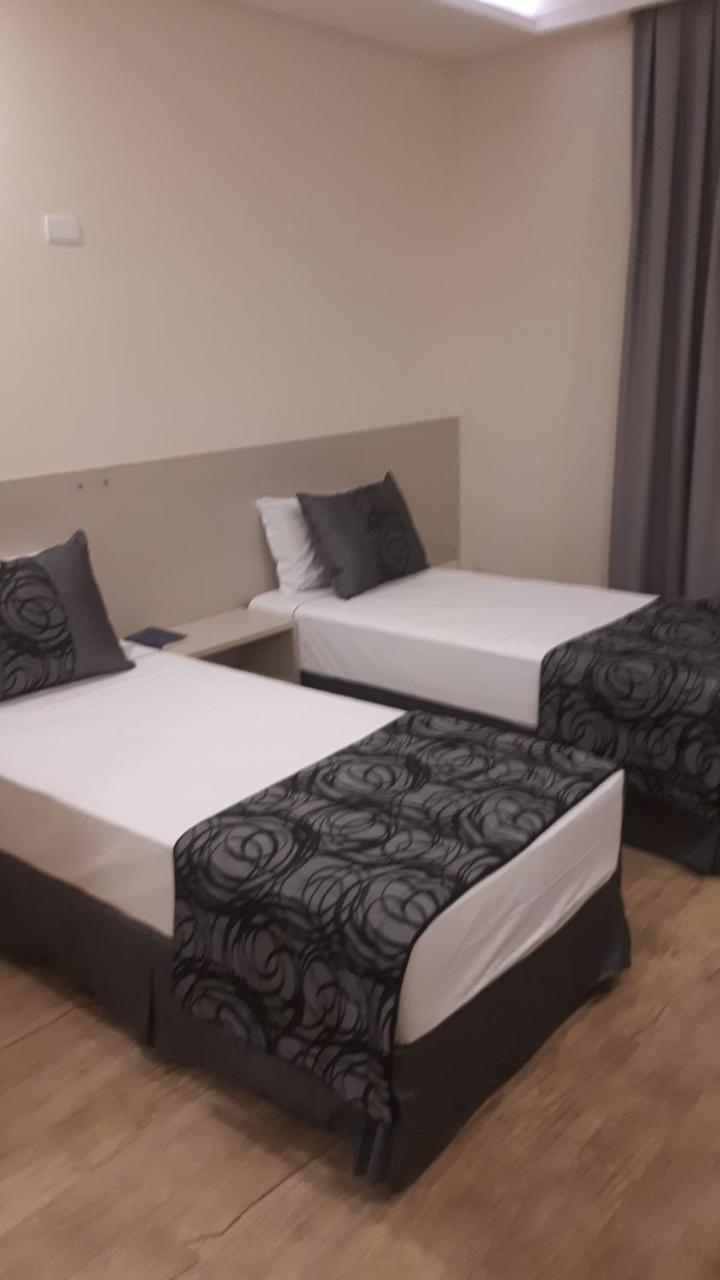 Summit Suites Hotel Cacapava Buitenkant foto
