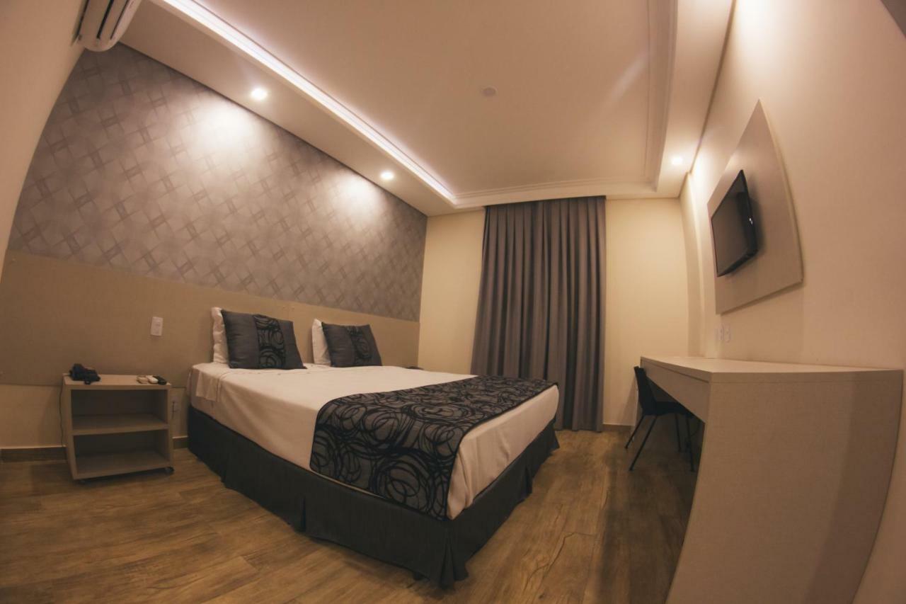 Summit Suites Hotel Cacapava Buitenkant foto