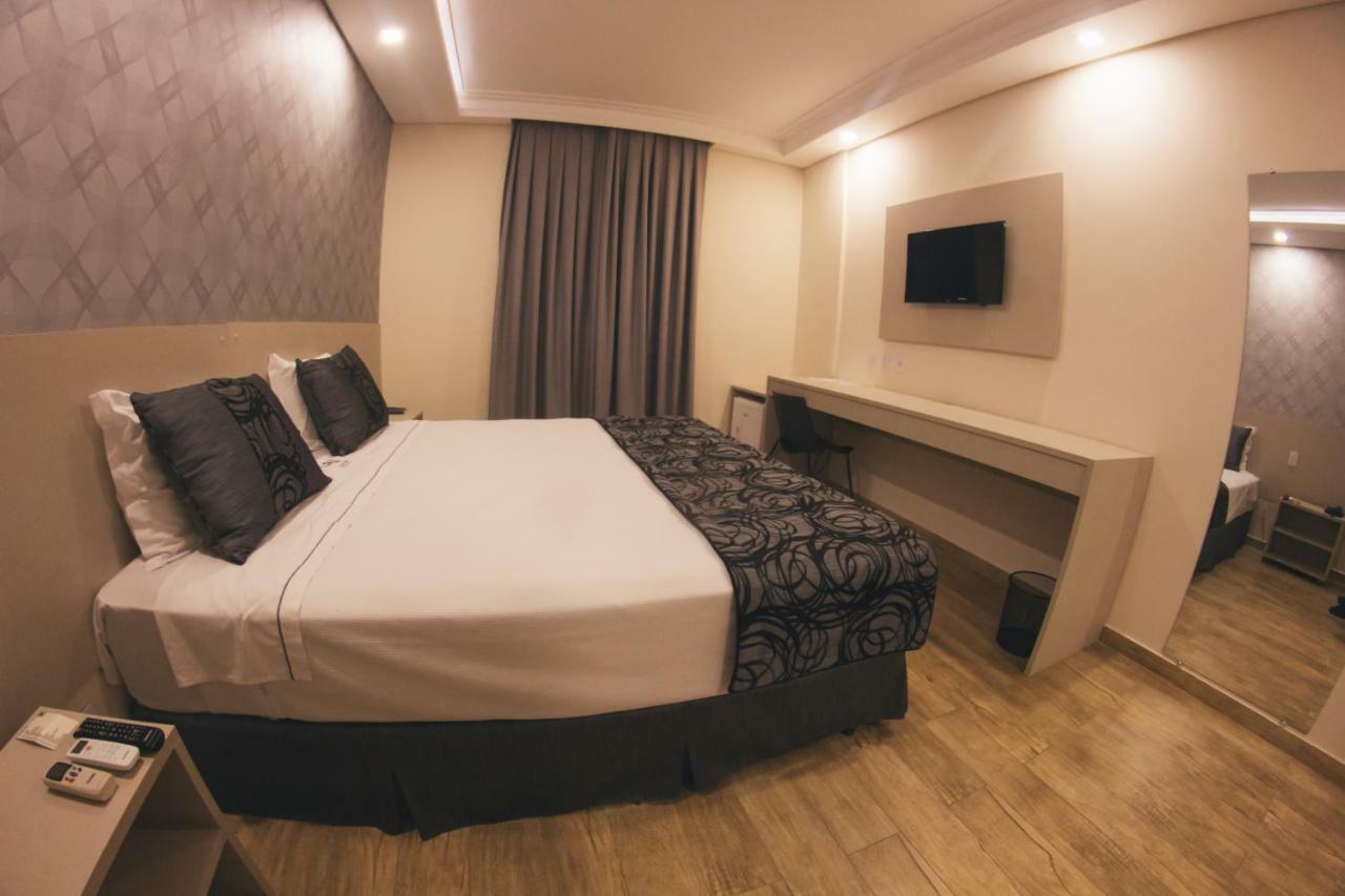 Summit Suites Hotel Cacapava Buitenkant foto
