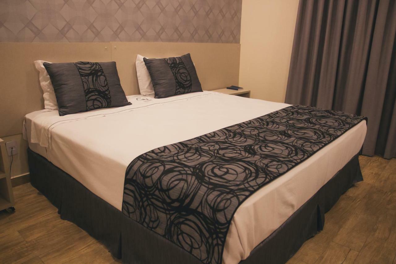 Summit Suites Hotel Cacapava Buitenkant foto