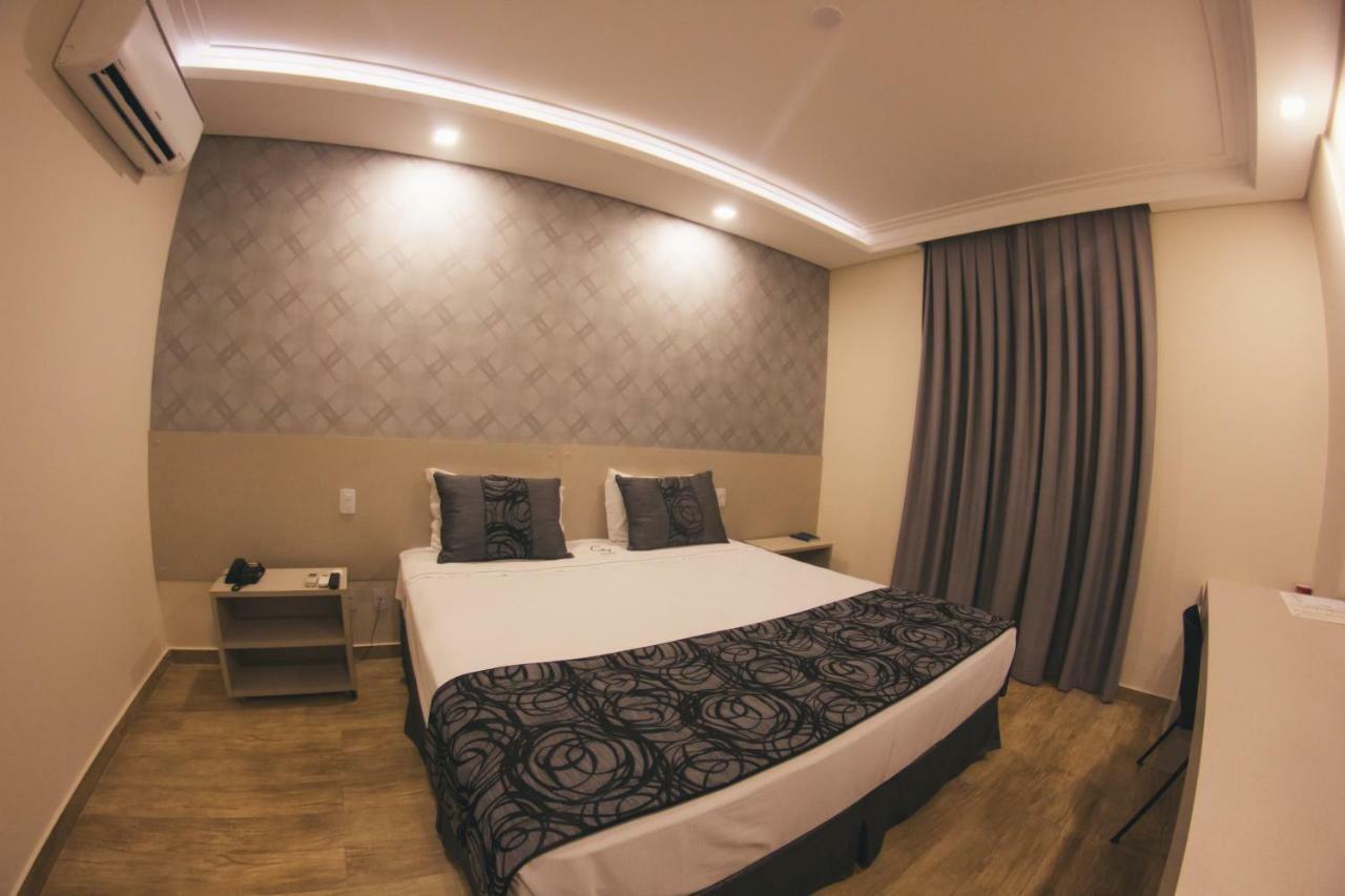 Summit Suites Hotel Cacapava Buitenkant foto