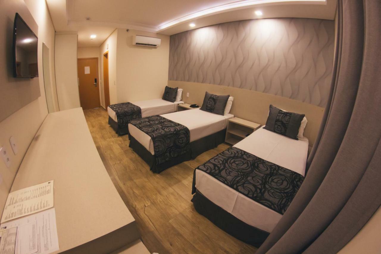 Summit Suites Hotel Cacapava Buitenkant foto
